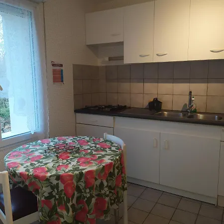 Chez Fabienne T1 Apartment *