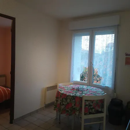 Apartamento Chez Fabienne T1 Le Breuil-sur-Couze